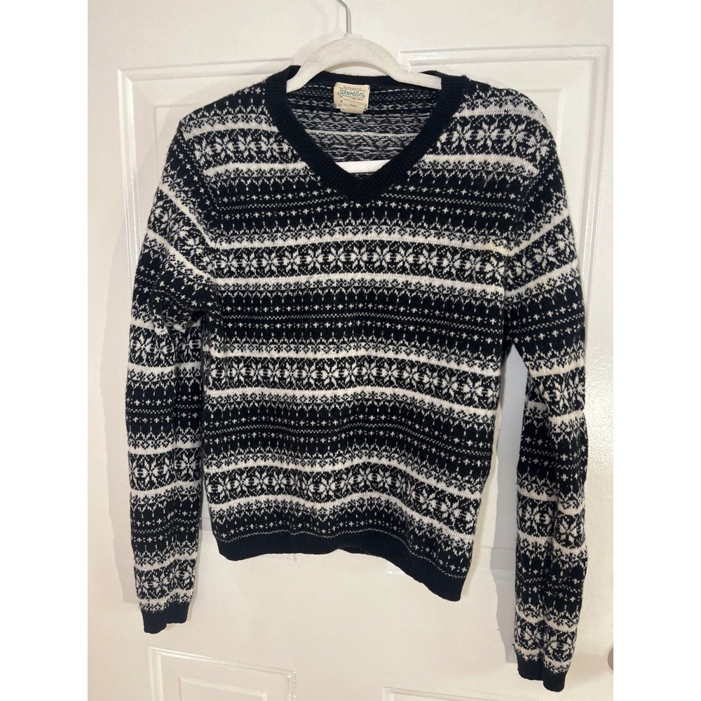 Vintage St Johns Bay Sweater Womens L Black Fair Isle Lambswool V-Neck Nordic